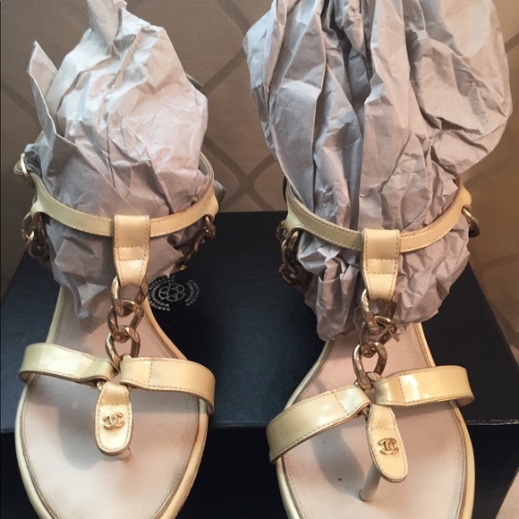 COPY - Vintage Chanel shoesSize 8 1/2 - Picture 4 of 8